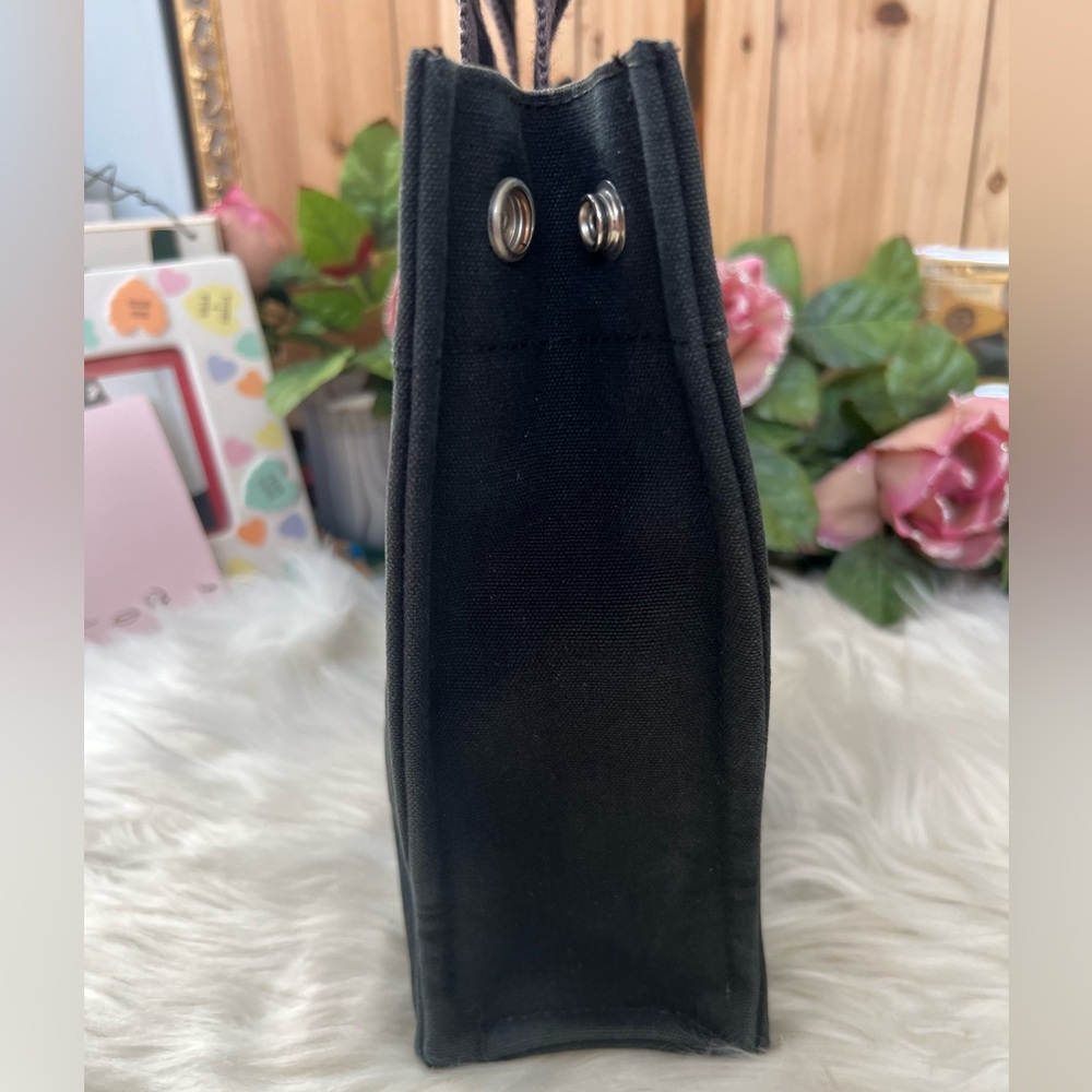 ⭐️HERMES FOURRE TOTE PM
BLACK/DARK GREY TOTE PATTERN HAND BAG - Picture 3 of 13